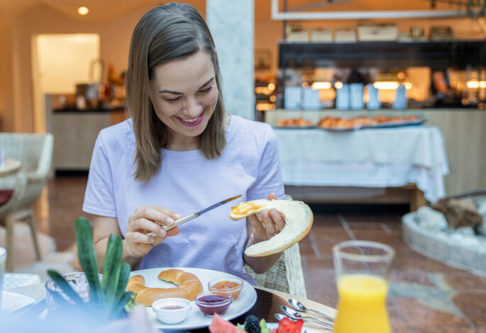 Herzhaft & genussvoll frühstücken im Hotel Ebner's Waldhof am See.