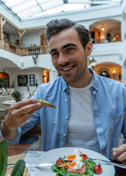 Verwöhnen lassen mit regionalen Spezialitäten im Hotel Ebner's Waldhof.