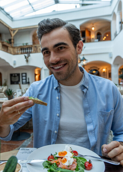 Verwöhnen lassen mit regionalen Spezialitäten im Hotel Ebner's Waldhof.